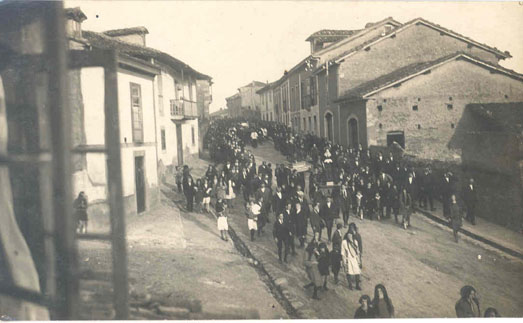 El Ecce-Homo por la calle la Iglesia